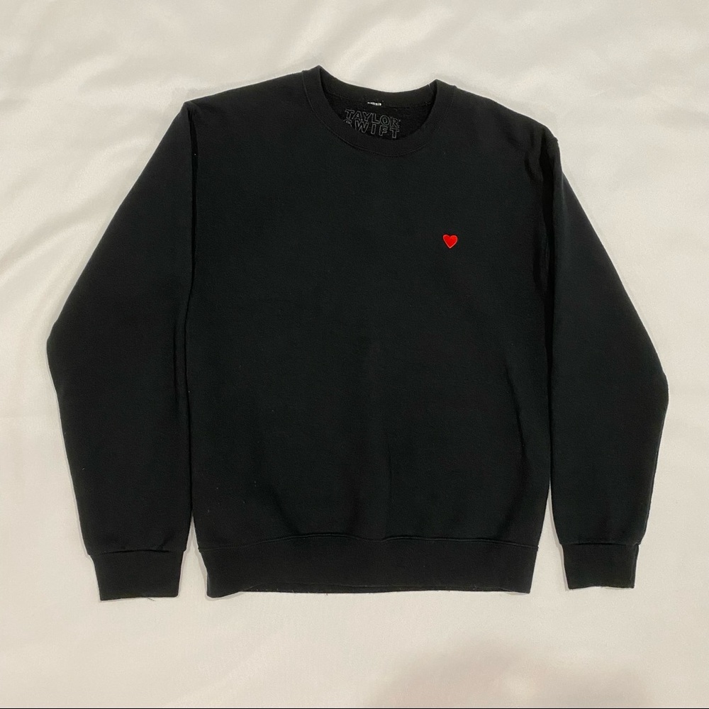 Taylor Swift pullover